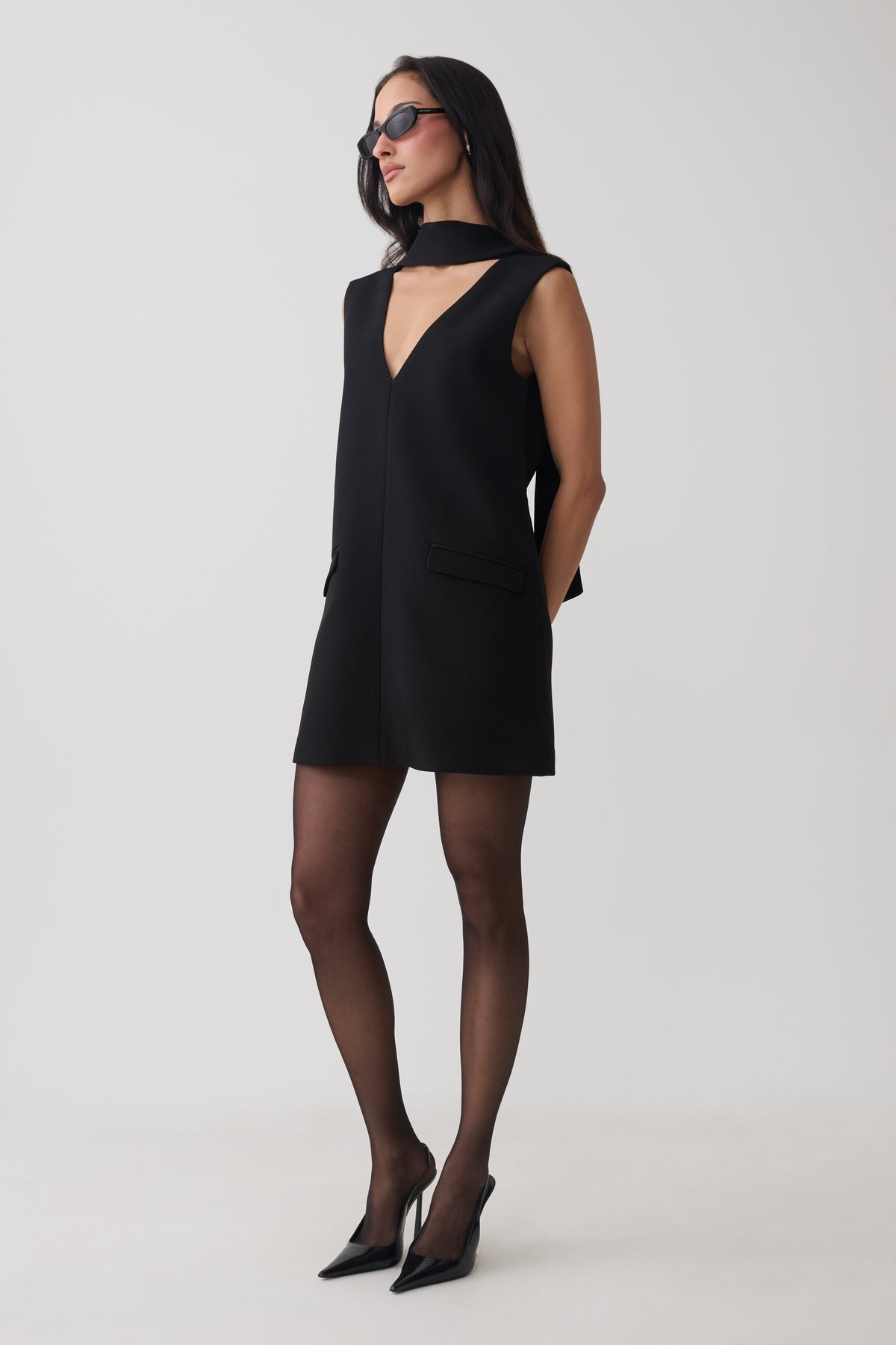 Saoirse Suiting Mini Dress With Tie - Black