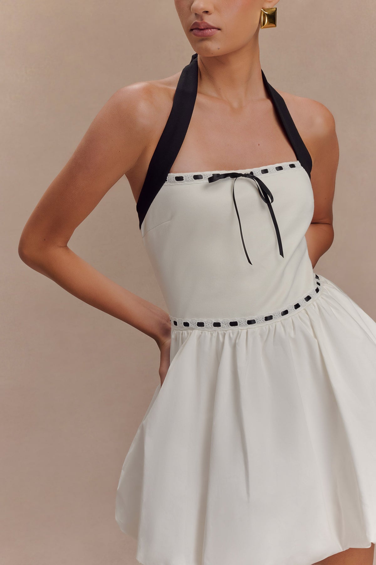 Queenie Halter Bubble Mini Dress - Black/White
