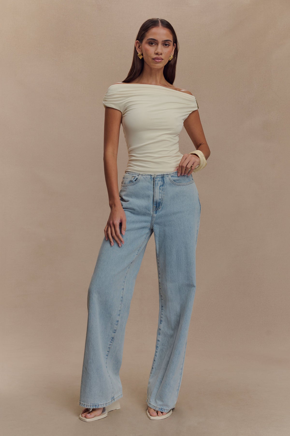 Kinsley Slinky Top With Hardware - Ivory