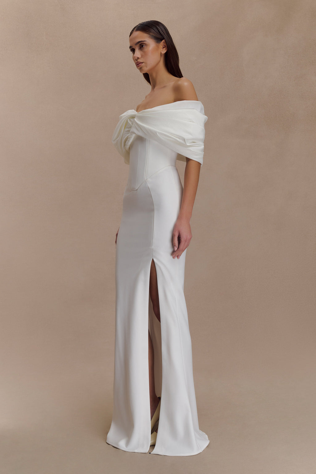 Aphrodite Off Shoulder Crepe Gown - Ivory