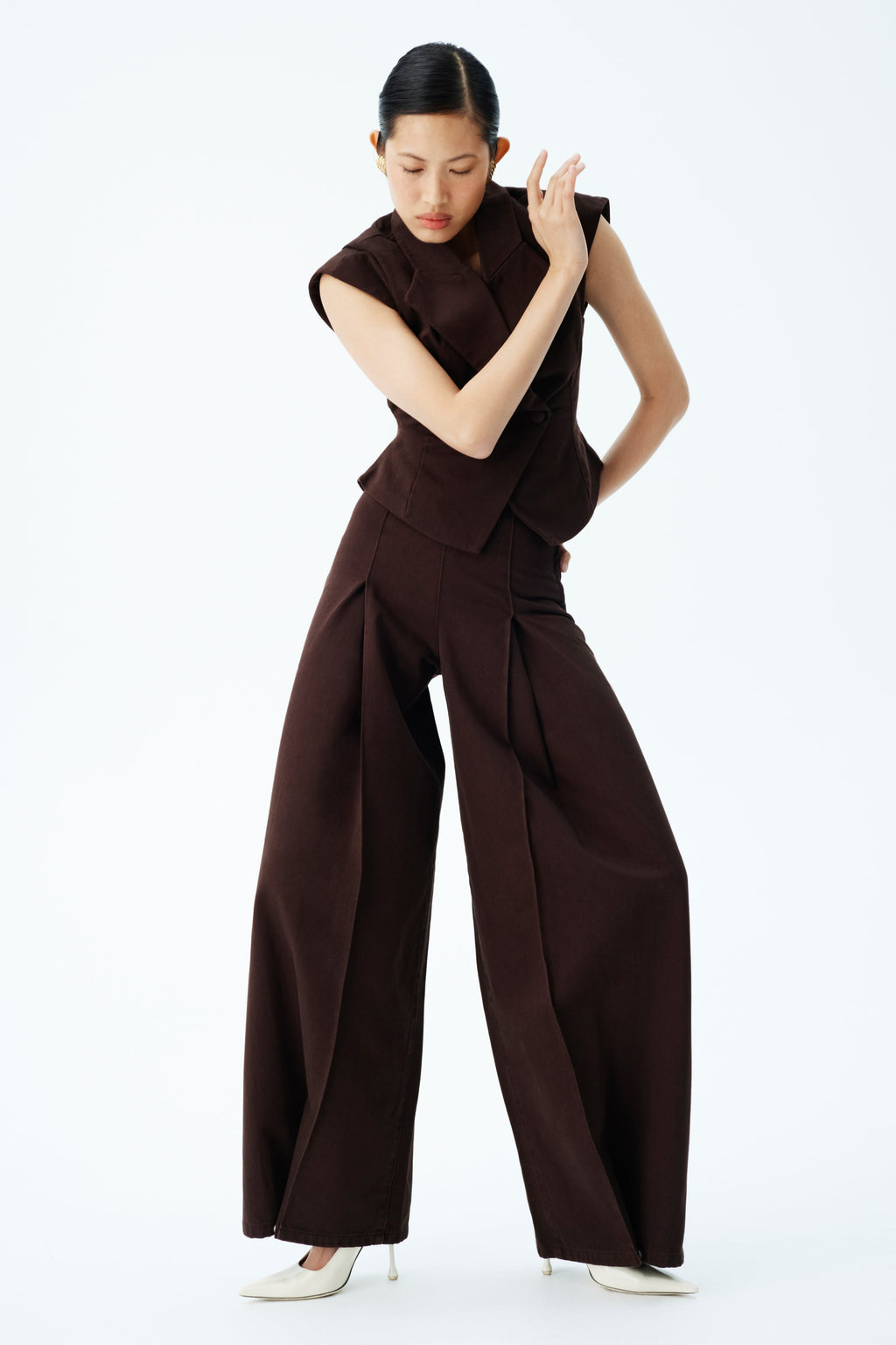 Beatrix High Rise Denim Jeans - Chocolate