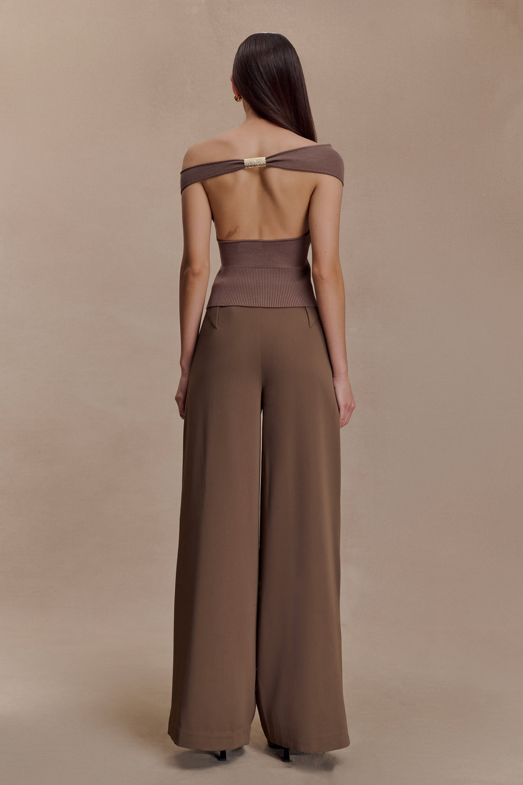 Carley Off Shoulder Knit Top - Cacao Brown