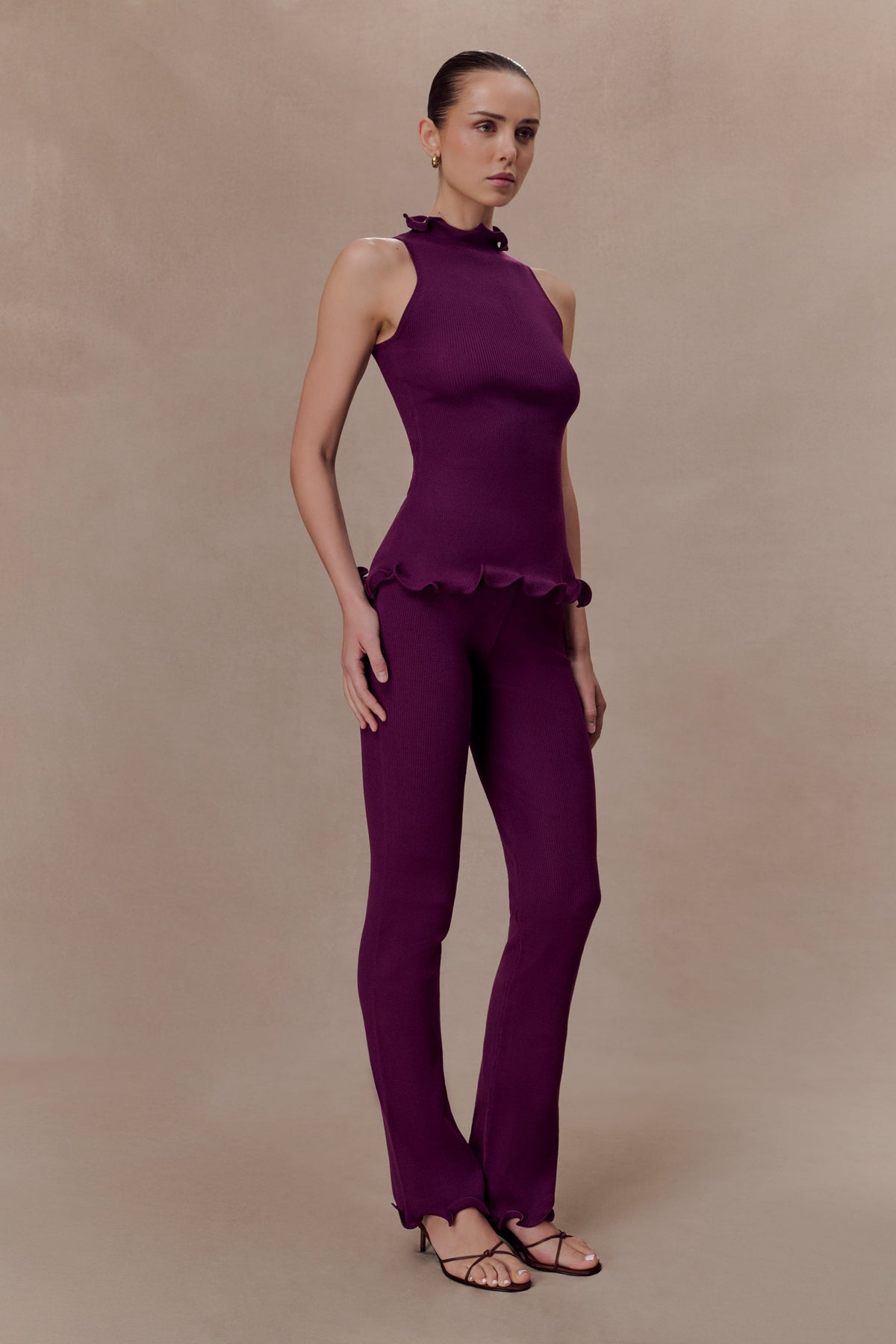 Diya Ribbed Sleeveless Top With Wire Hem - Plum