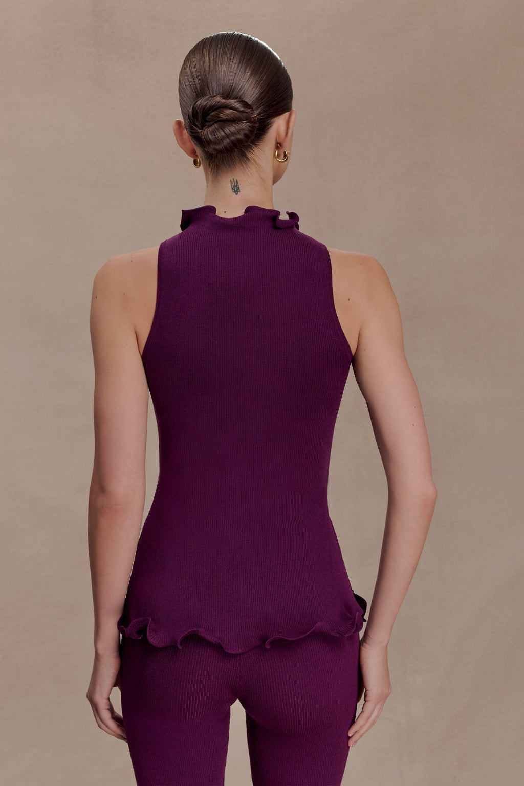 Diya Ribbed Sleeveless Top With Wire Hem - Plum