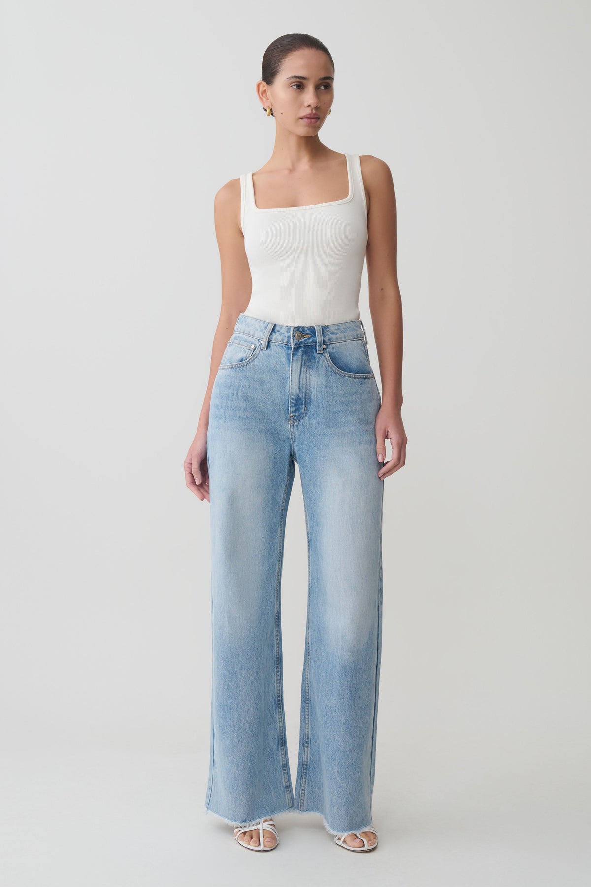 Sebastian Straight Leg Denim Jeans With Fray Hem - Washed Light Blue